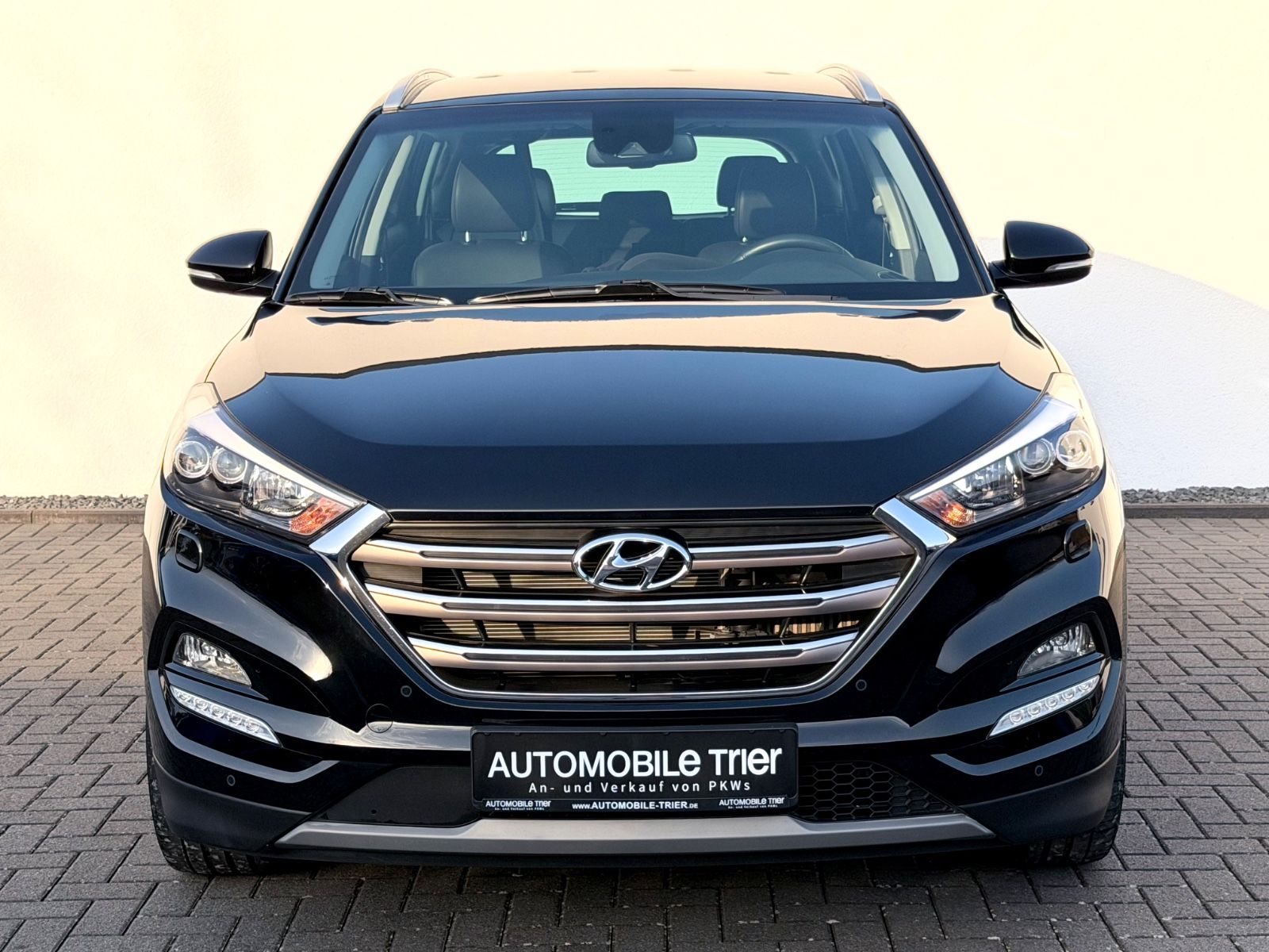 Bild 2 von 14 - Hyundai TUCSON - Gebrauchtwagen von Automobile Trier Hyundai Tucson Premium 1.6 4WD, NAVI, LED, CAM, GARANTIE