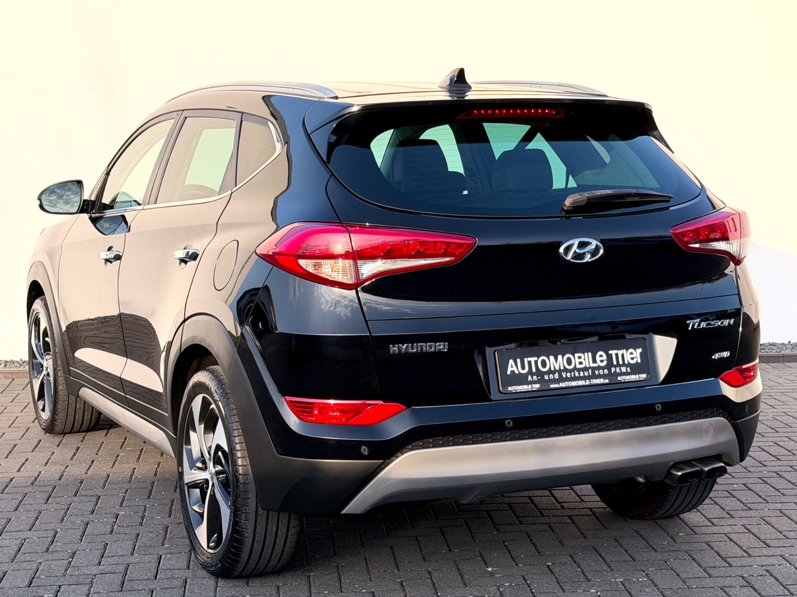 Bild 7 von 14 - Hyundai TUCSON - Gebrauchtwagen von Automobile Trier Hyundai Tucson Premium 1.6 4WD, NAVI, LED, CAM, GARANTIE
