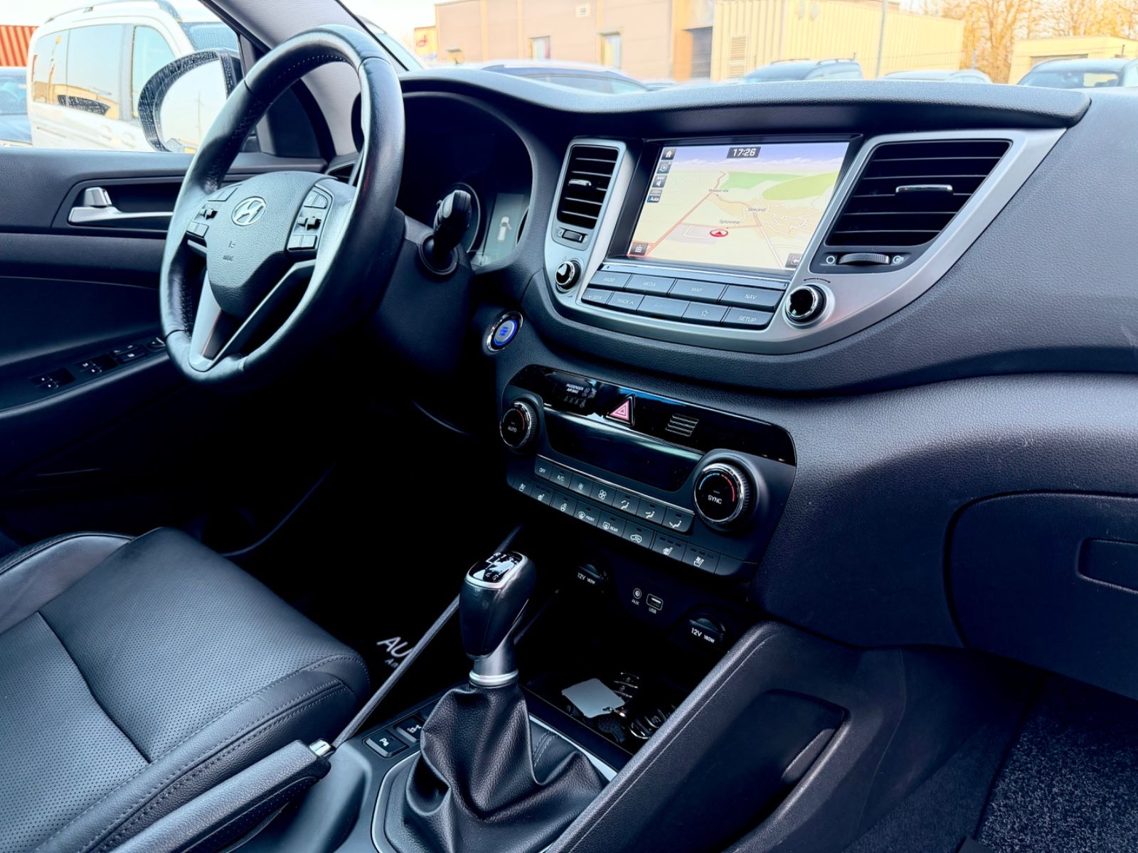 Bild 12 von 14 - Hyundai TUCSON - Gebrauchtwagen von Automobile Trier Hyundai Tucson Premium 1.6 4WD, NAVI, LED, CAM, GARANTIE