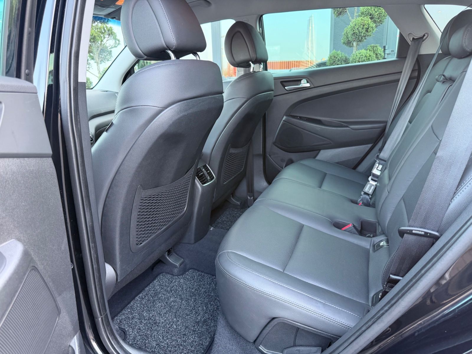 Bild 14 von 14 - Hyundai TUCSON - Gebrauchtwagen von Automobile Trier Hyundai Tucson Premium 1.6 4WD, NAVI, LED, CAM, GARANTIE