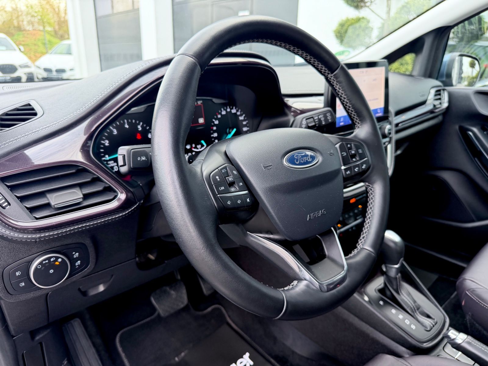 Bild 10 von 19 - Ford Fiesta - Gebrauchtwagen von Automobile Trier Ford Fiesta Vignale, AUTOMATIK, NAVI, LED, CAM, GARANTIE