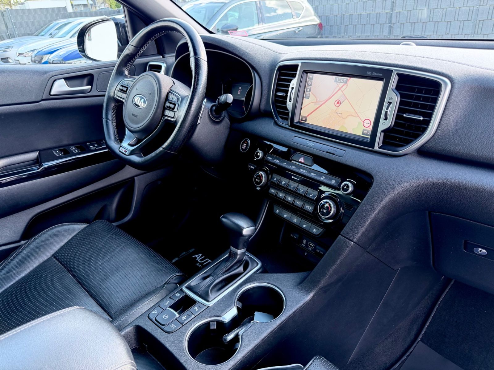 Bild 13 von 26 - Kia Sportage - Gebrauchtwagen von Automobile Trier Kia Sportage GT Line 2.0d 4WD, NAVI, LED, CAM, JBL, PANO