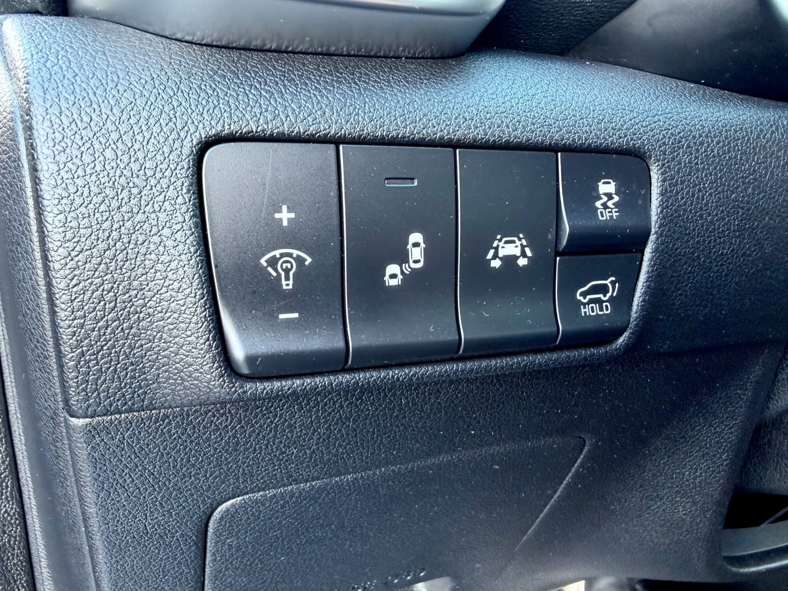 Bild 18 von 26 - Kia Sportage - Gebrauchtwagen von Automobile Trier Kia Sportage GT Line 2.0d 4WD, NAVI, LED, CAM, JBL, PANO