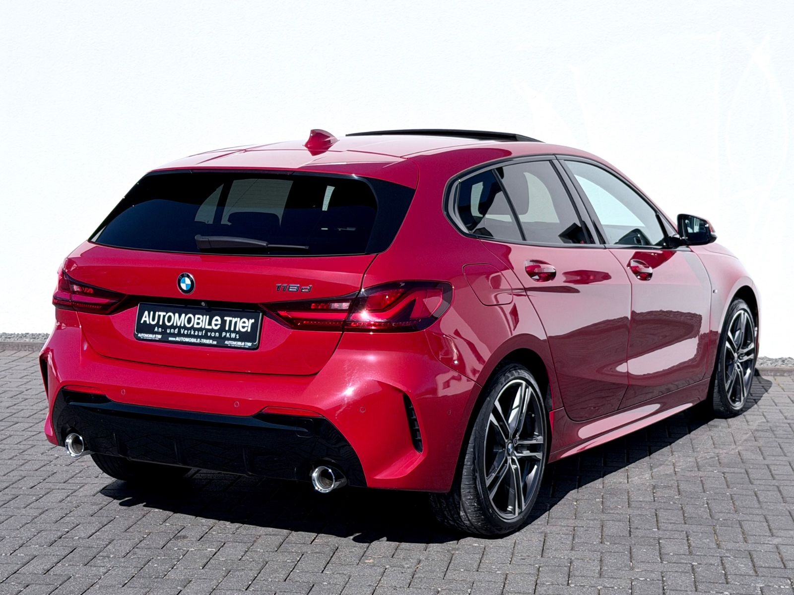 Bild 5 von 22 - BMW 118 - Gebrauchtwagen von Automobile Trier BMW 118 d M Sport Paket, PANO, LED, CAM, GARANTIE