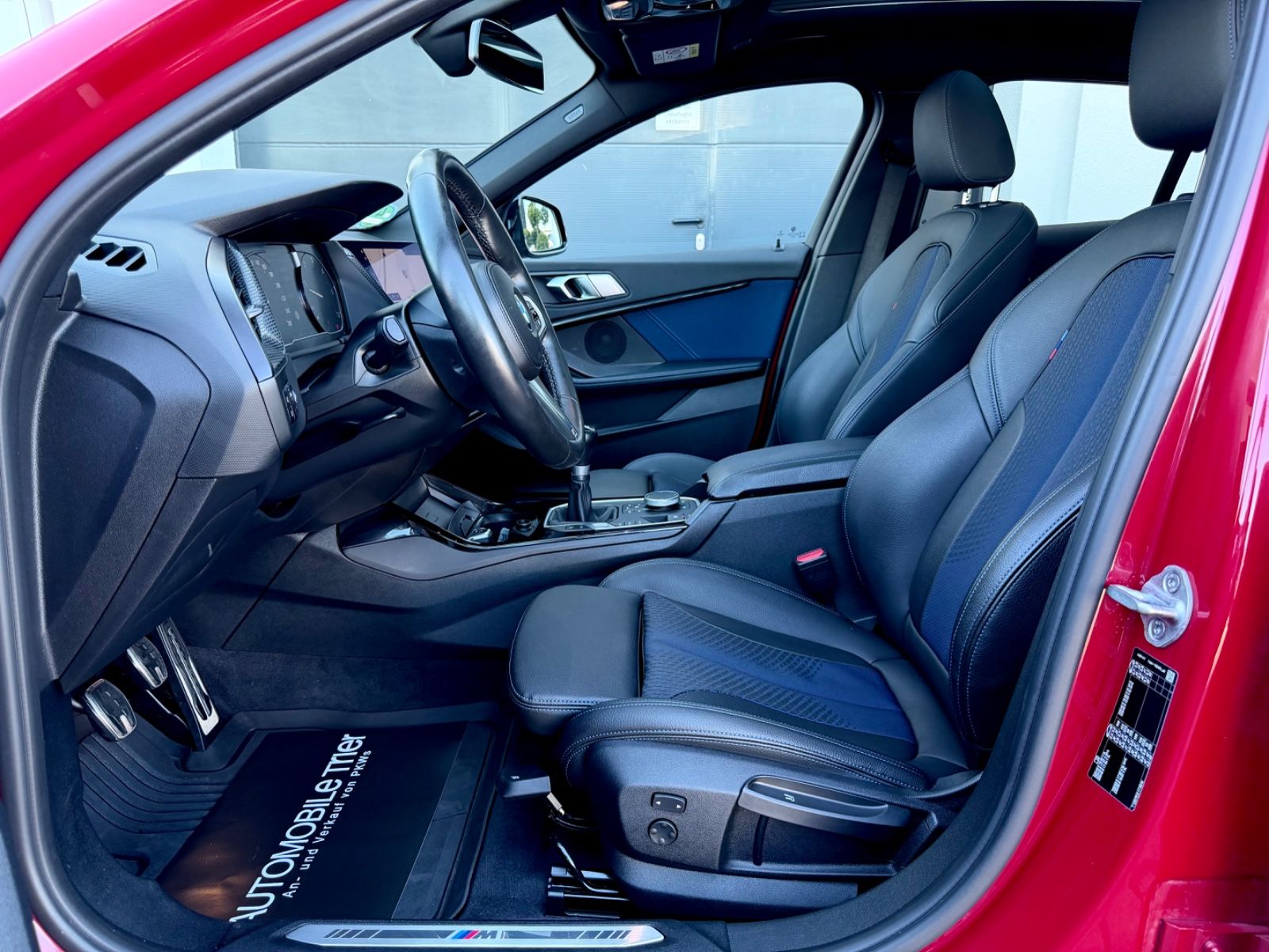 Bild 8 von 22 - BMW 118 - Gebrauchtwagen von Automobile Trier BMW 118 d M Sport Paket, PANO, LED, CAM, GARANTIE