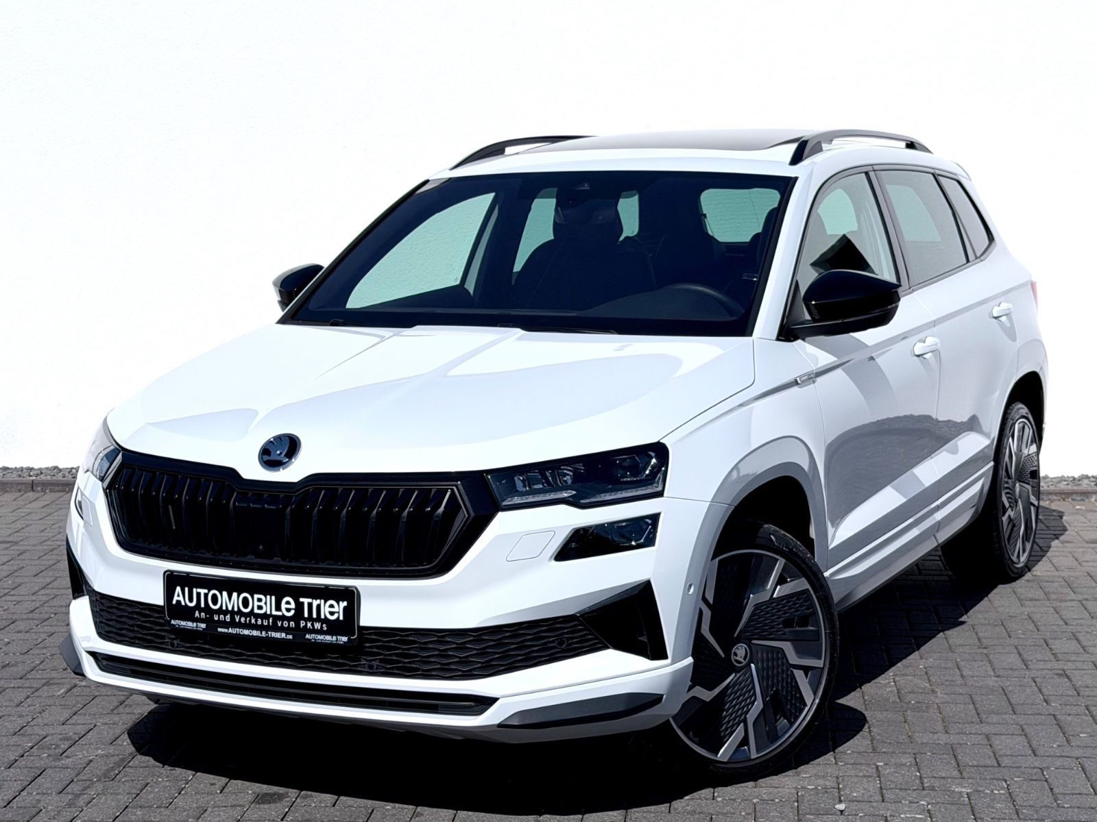 Skoda Karoq Sportline 1.5 TSI DSG /NAVI/LED/ACC/360CAM