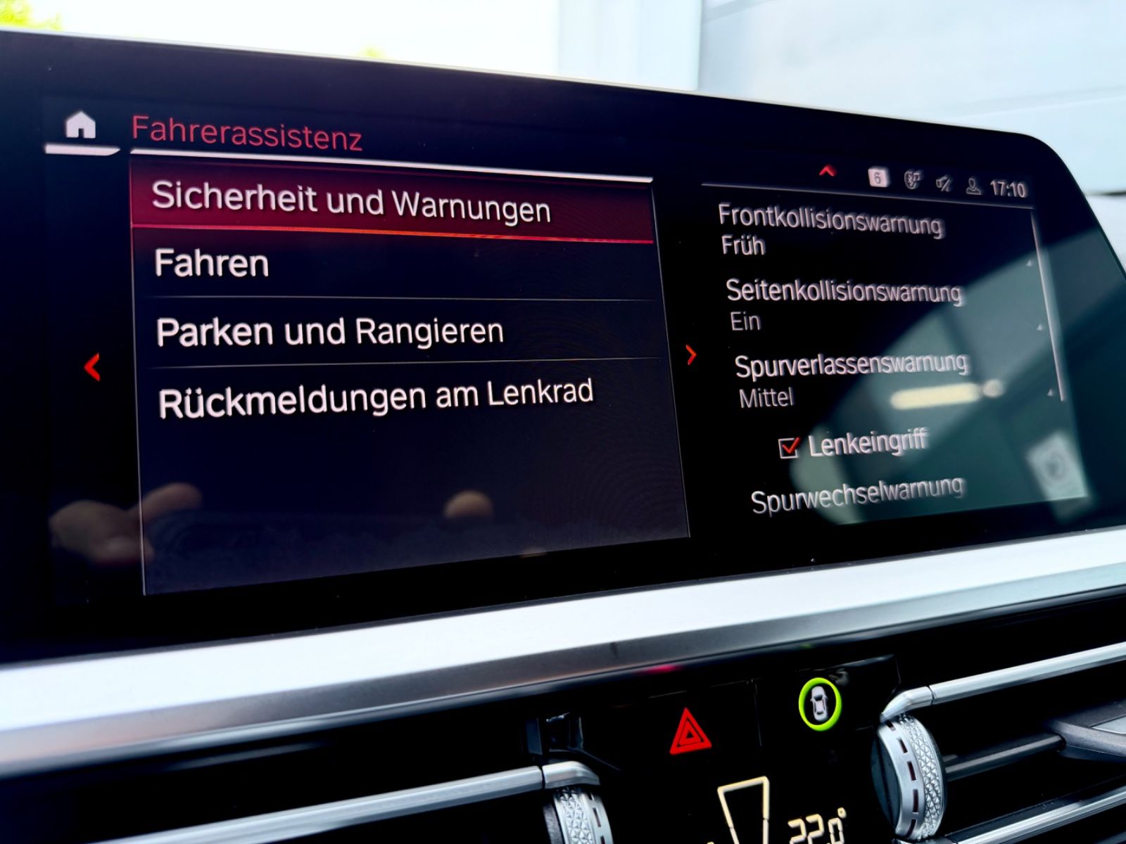 Bild 25 von 32 - BMW M440 - Gebrauchtwagen von Automobile Trier BMW M440d xDrive Coupe, CARBON, LED, ACC, HUD, H&K