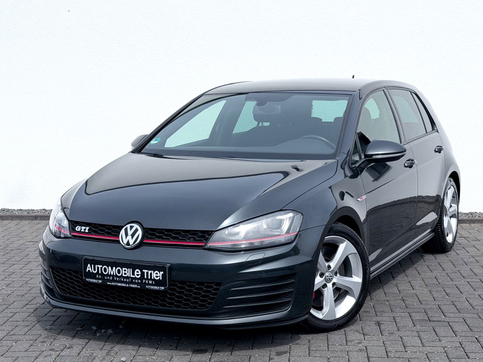 Volkswagen Golf 7 Lim. GTI Performance /NAVI/LED/GARANTIE/