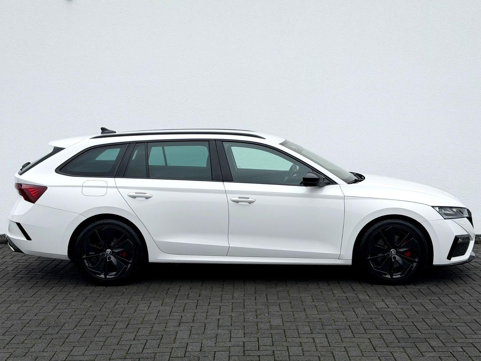 Bild 4 von 13 - Skoda Octavia - Gebrauchtwagen von Automobile Trier Skoda Octavia Combi RS 2.0 TDI DSG, 1.HAND, GARANTIE