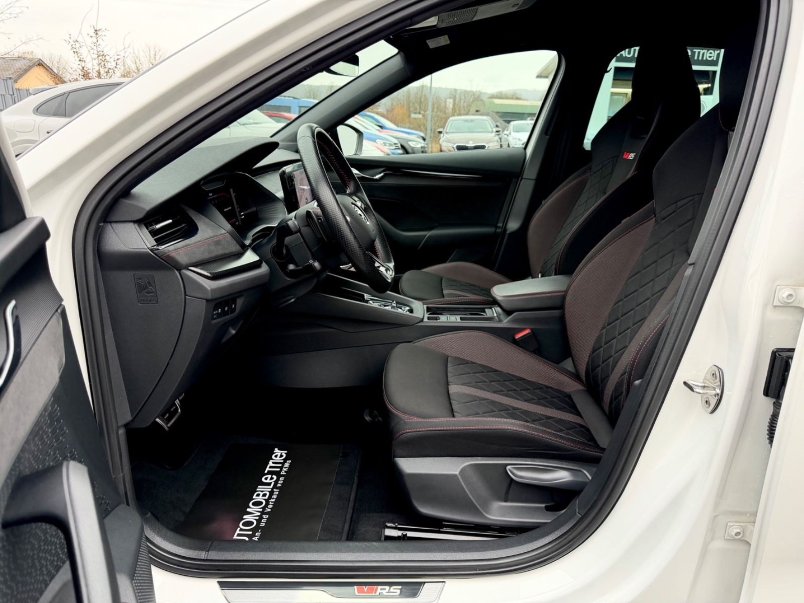 Bild 9 von 15 - Skoda Octavia - Gebrauchtwagen von Automobile Trier Skoda Octavia 2.0 TDI DSG RS, NAVI, LED, ACC, 1.HAND