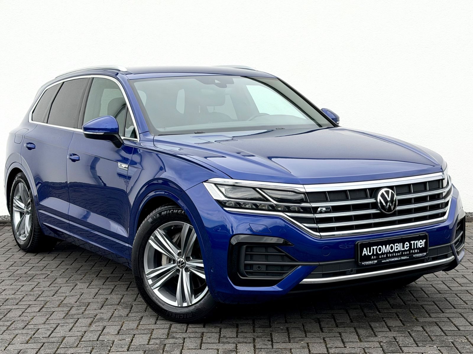 Bild 8 von 53 - Volkswagen Touareg - Gebrauchtwagen von Automobile Trier Volkswagen Touareg R Line 3.0 TDI DSG 4Motion, LED, ACC, AHK