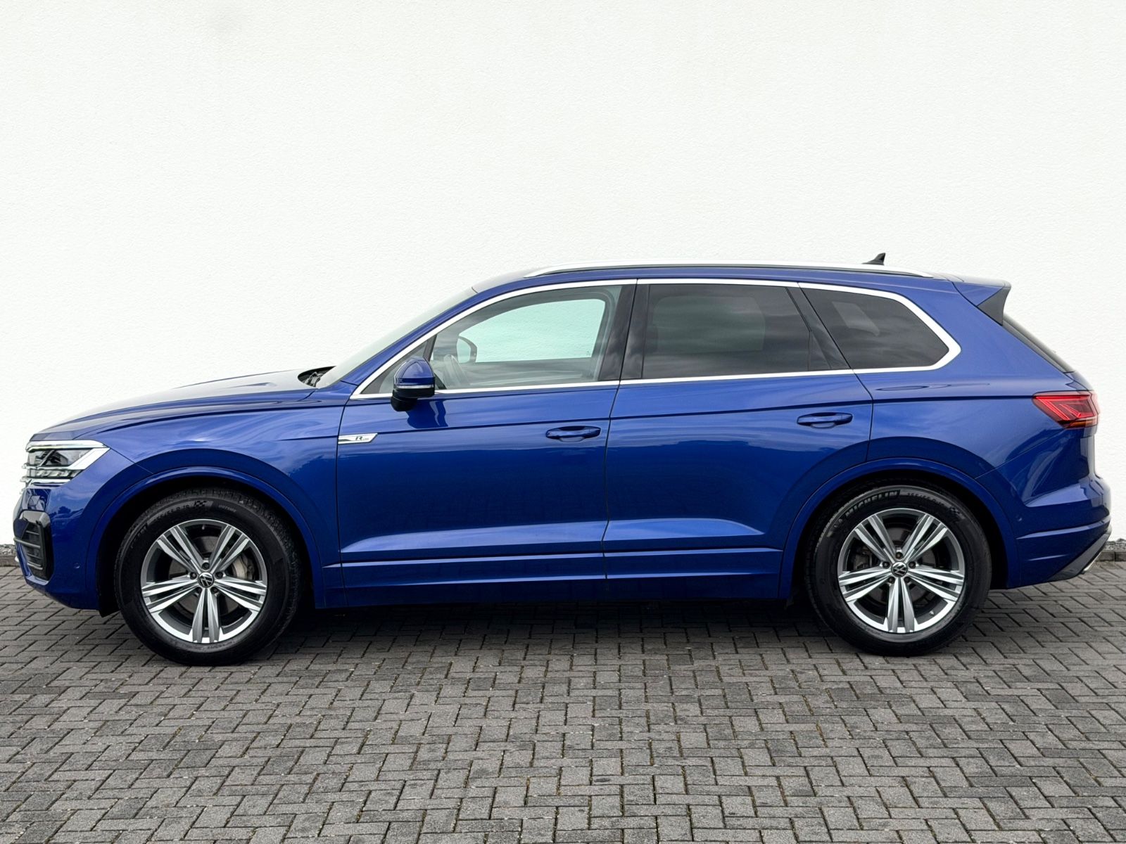Bild 18 von 53 - Volkswagen Touareg - Gebrauchtwagen von Automobile Trier Volkswagen Touareg R Line 3.0 TDI DSG 4Motion, LED, ACC, AHK