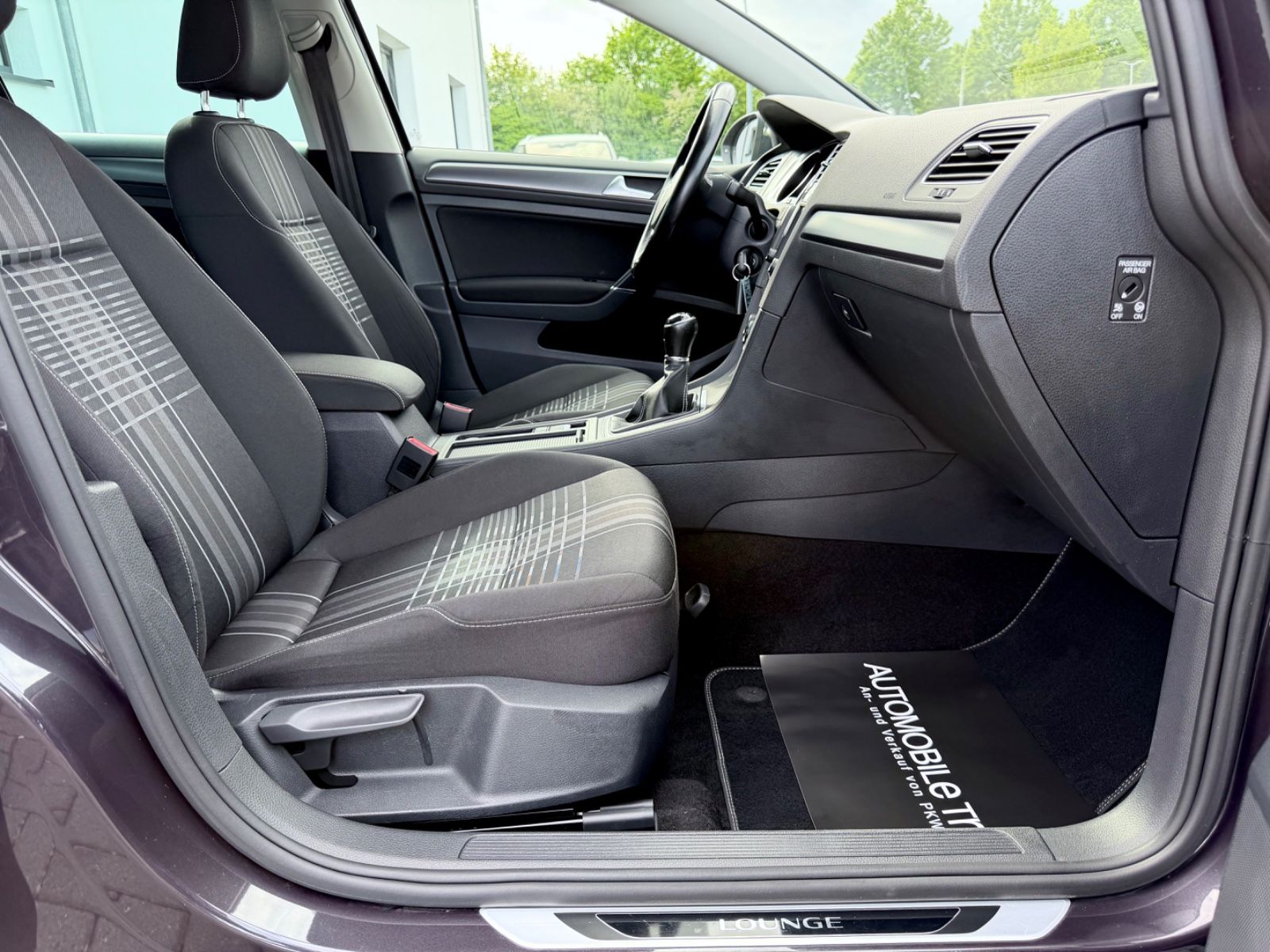 Bild 1 von 16 - Volkswagen Golf - Gebrauchtwagen von Automobile Trier Volkswagen Golf 7 Variant Lounge 1.4 TSI, GARANTIE