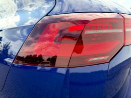 Volkswagen Golf 8 R Line 1.5 eTSI DSG, LED, ACC, AHK, CAM - Thumbnail 19