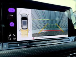 Volkswagen Golf 8 R Line 1.5 eTSI DSG, LED, ACC, AHK, CAM - Thumbnail 22