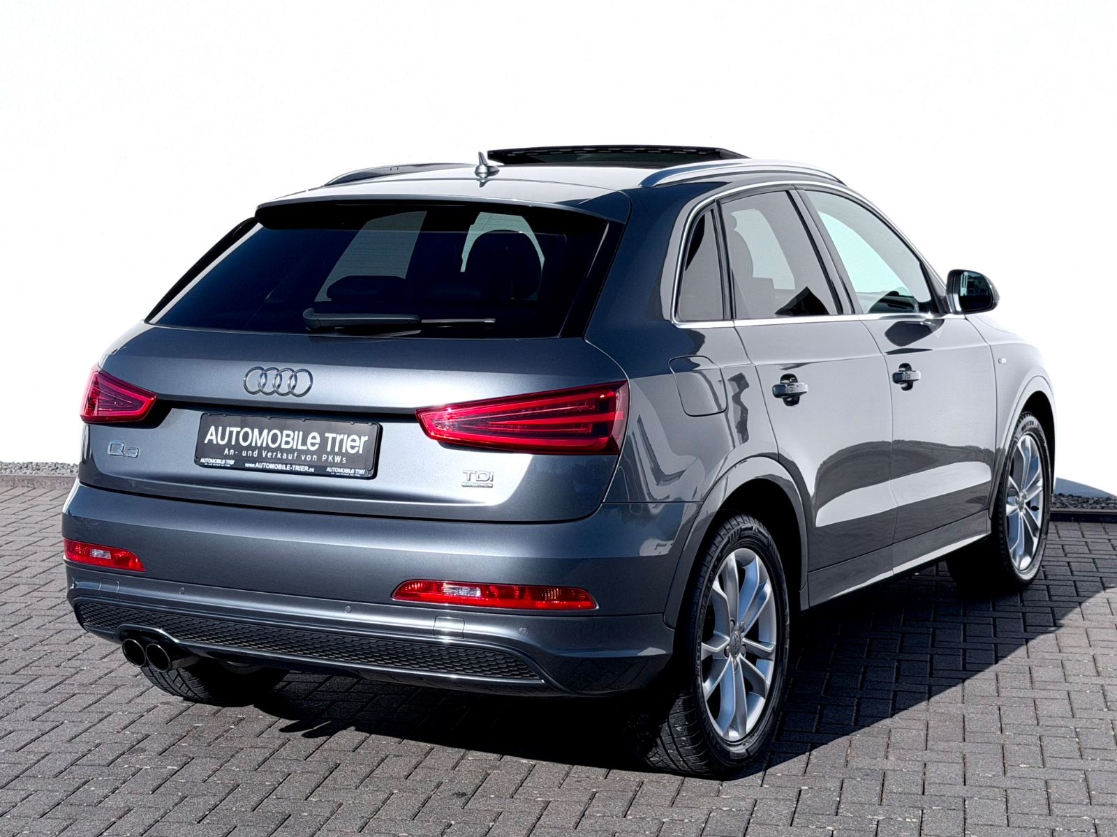 Bild 4 von 18 - Audi Q3 - Gebrauchtwagen von Automobile Trier Audi Q3 2.0 TDI quattro S line, NAVI, LED, PDC, AHK, PANO