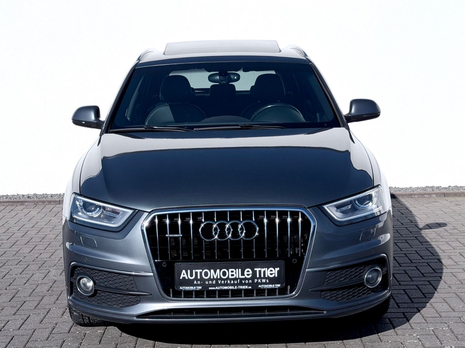 Bild 2 von 18 - Audi Q3 - Gebrauchtwagen von Automobile Trier Audi Q3 2.0 TDI quattro S line, NAVI, LED, PDC, AHK, PANO