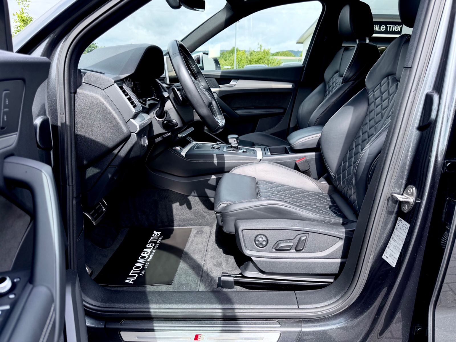 Bild 9 von 23 - Audi SQ5 - Gebrauchtwagen von Automobile Trier Audi SQ5 3.0 TFSI quattro, 21ZOLL, LED, CAM, AHK, 1.HAND