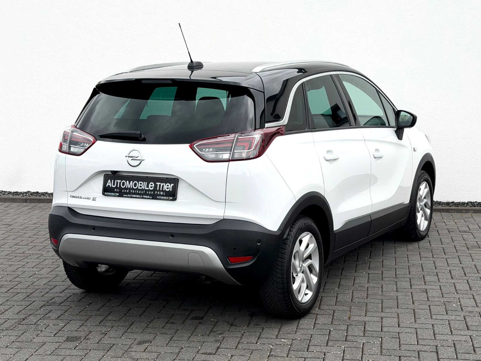 Bild 5 von 21 - Opel Crossland (X) - Gebrauchtwagen von Automobile Trier Opel Crossland X 1.2 Automatik, NAVI, LED, CAM, GARANTIE