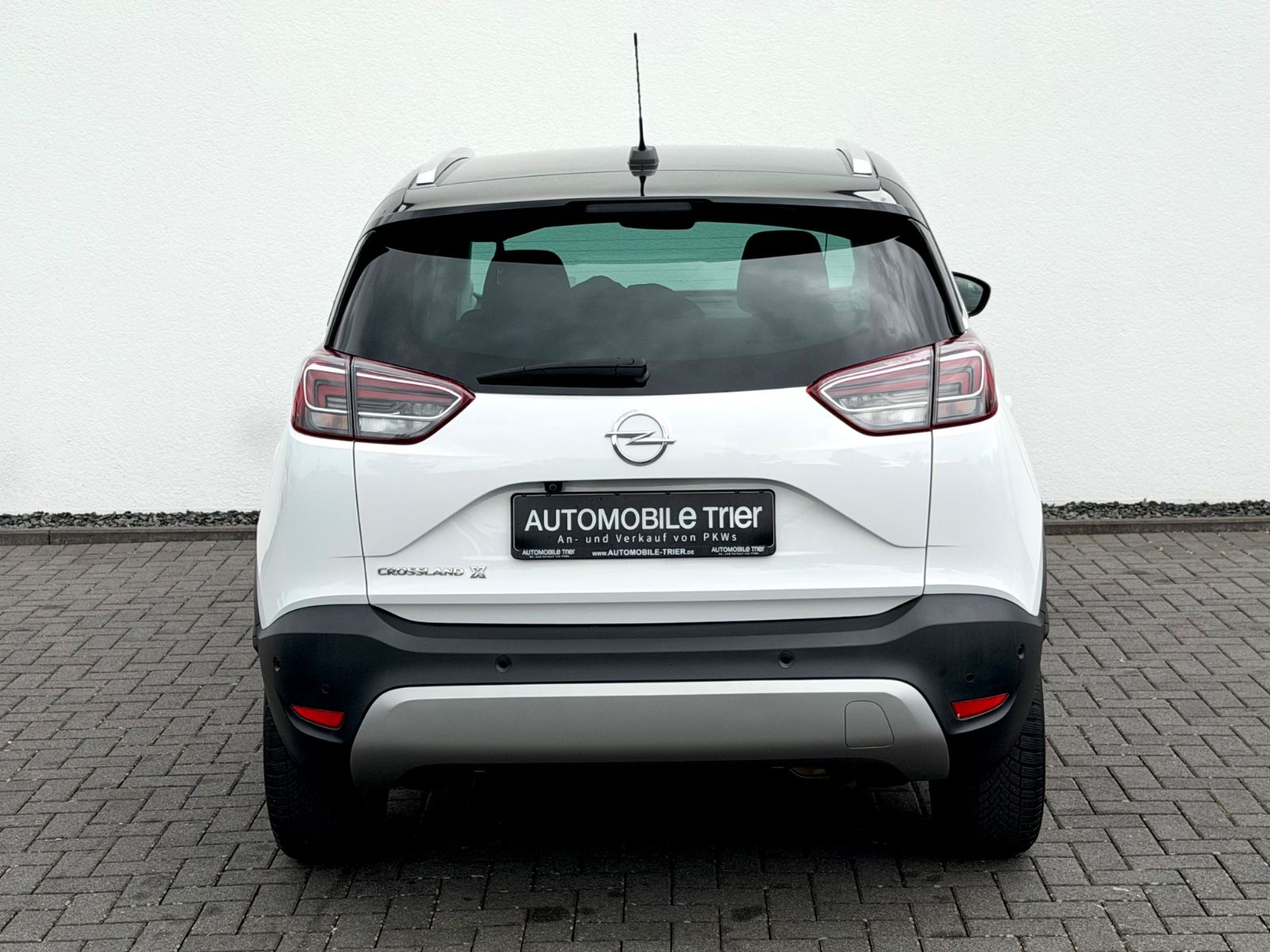 Bild 6 von 21 - Opel Crossland (X) - Gebrauchtwagen von Automobile Trier Opel Crossland X 1.2 Automatik, NAVI, LED, CAM, GARANTIE
