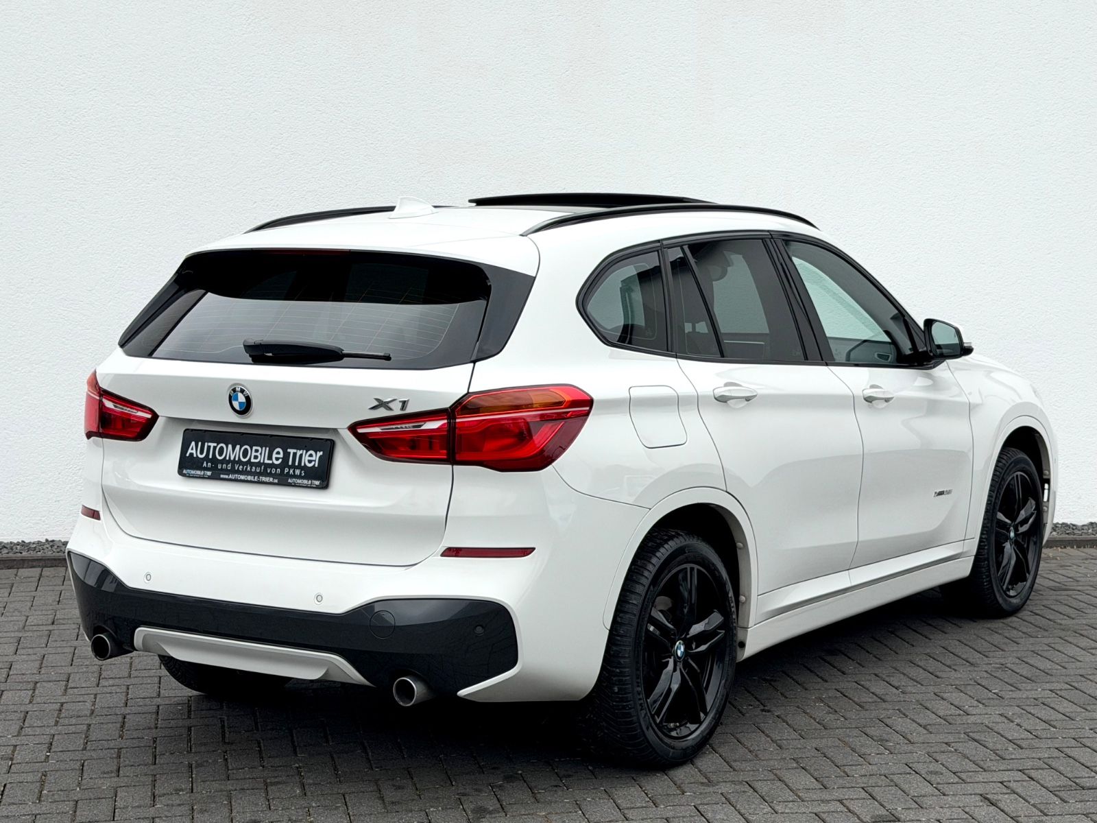 Bild 5 von 19 - BMW X1 - Gebrauchtwagen von Automobile Trier BMW X1 xDrive 25 i M Sport Paket, NAVI, LED, PANO, AHK
