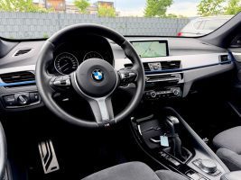 BMW X1 xDrive 25 i M Sport Paket, NAVI, LED, PANO, AHK - Thumbnail 10