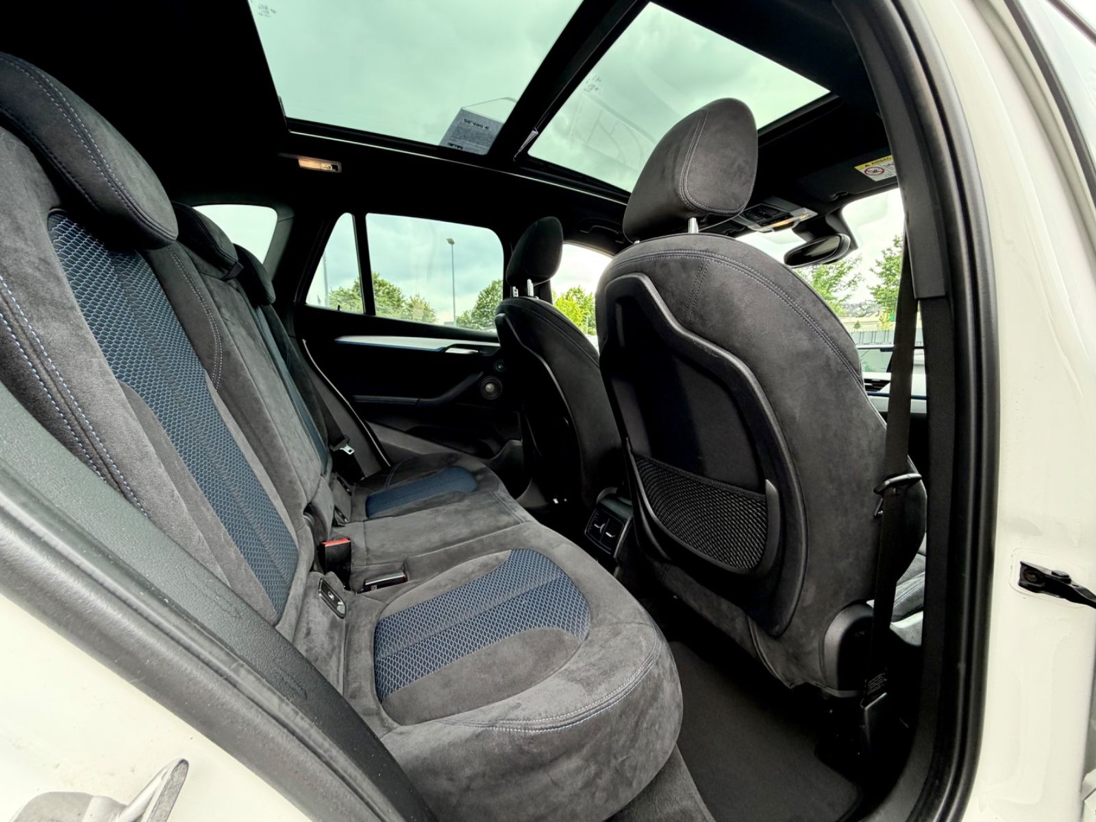 Bild 15 von 19 - BMW X1 - Gebrauchtwagen von Automobile Trier BMW X1 xDrive 25 i M Sport Paket, NAVI, LED, PANO, AHK