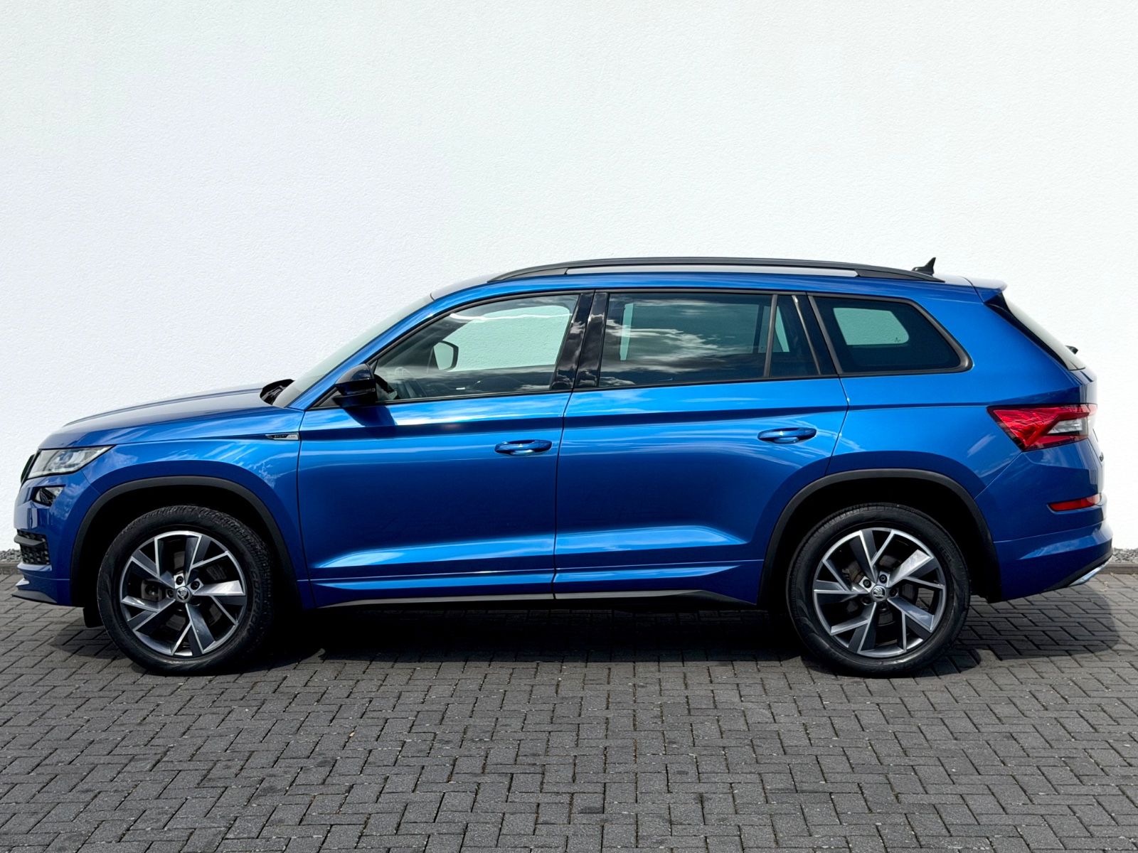 Bild 8 von 22 - Skoda Kodiaq - Gebrauchtwagen von Automobile Trier Skoda Kodiaq Sportline 2.0 TDI DSG 4×4, 7.SITZER