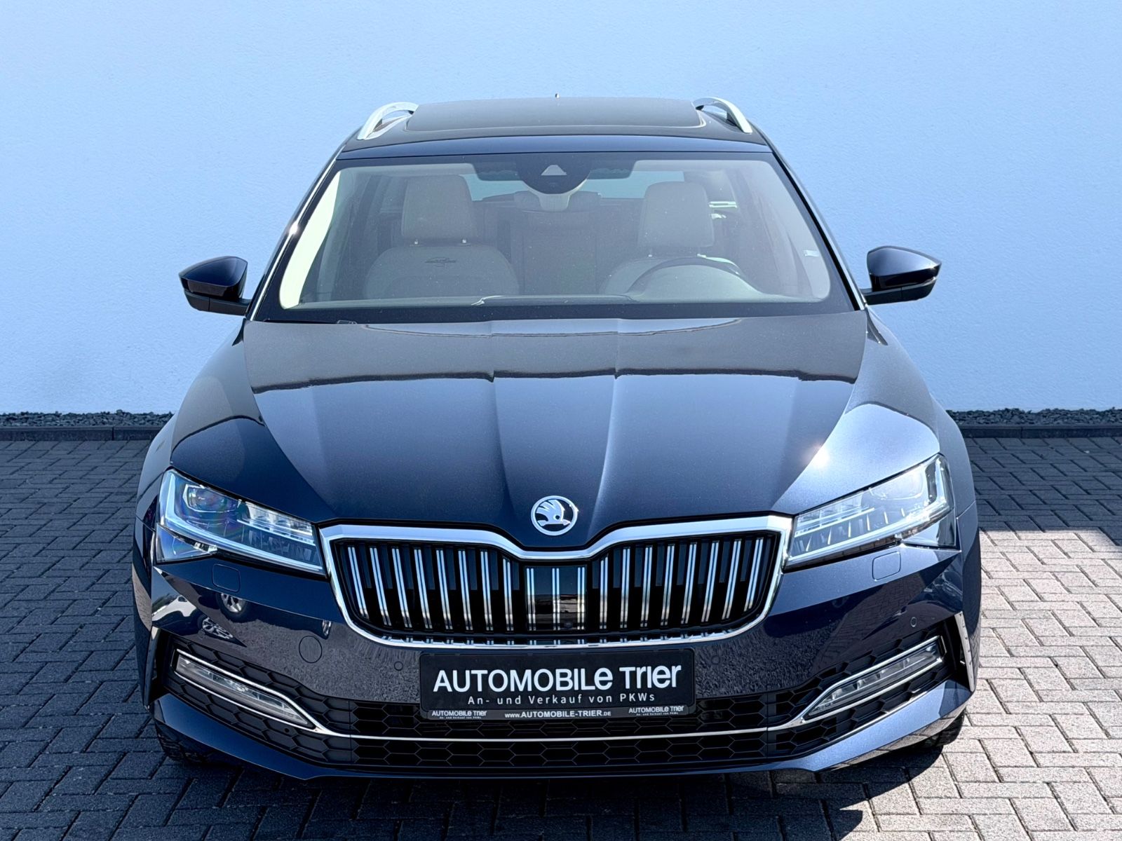 Bild 2 von 26 - Skoda Superb - Gebrauchtwagen von Automobile Trier Skoda Superb Combi L&K 2.0 TSI DSG 4×4, LED, ACC, 360CAM