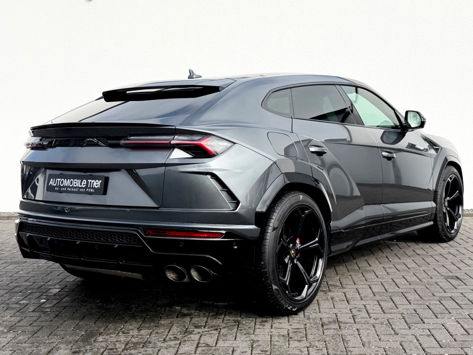 Bild 5 von 17 - Lamborghini Urus - Gebrauchtwagen von Automobile Trier Lamborghini Urus, NAVI, LED, ACC, HUD, MASSAGE, 360°CAM