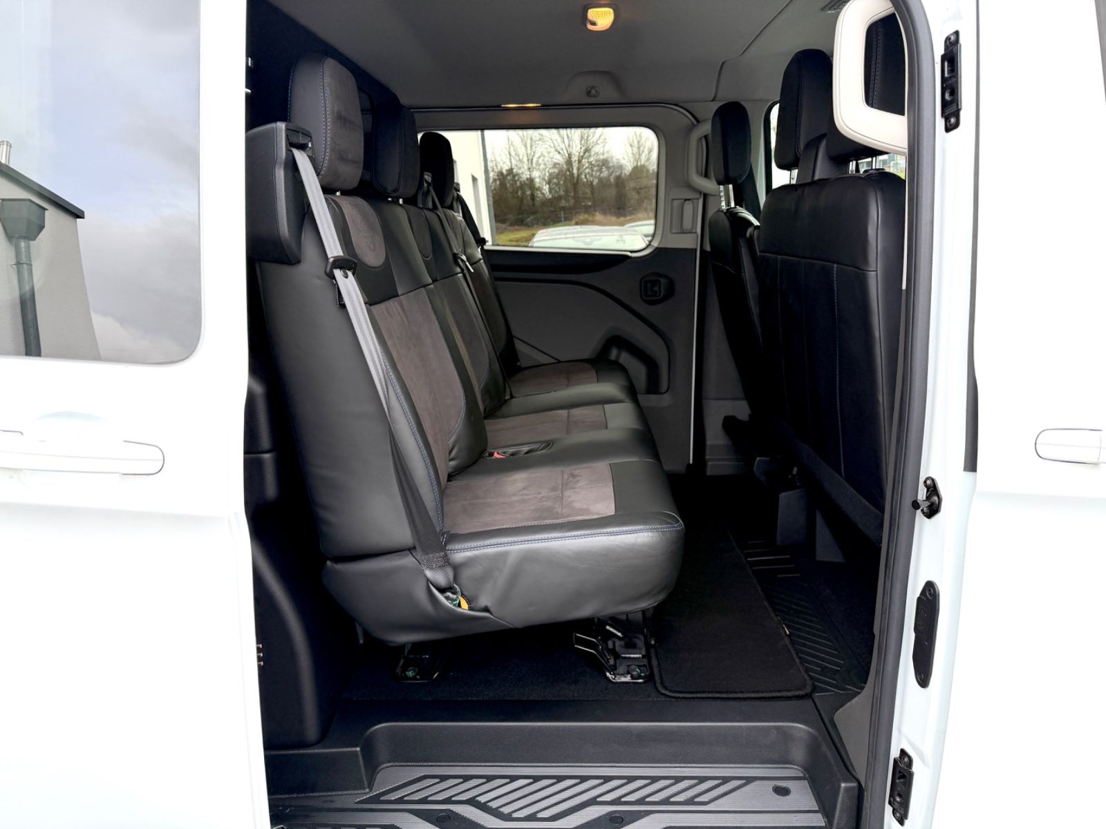 Bild 12 von 15 - Ford Transit - Gebrauchtwagen von Automobile Trier Ford Transit, Tourneo Custom Titanium MS-RT