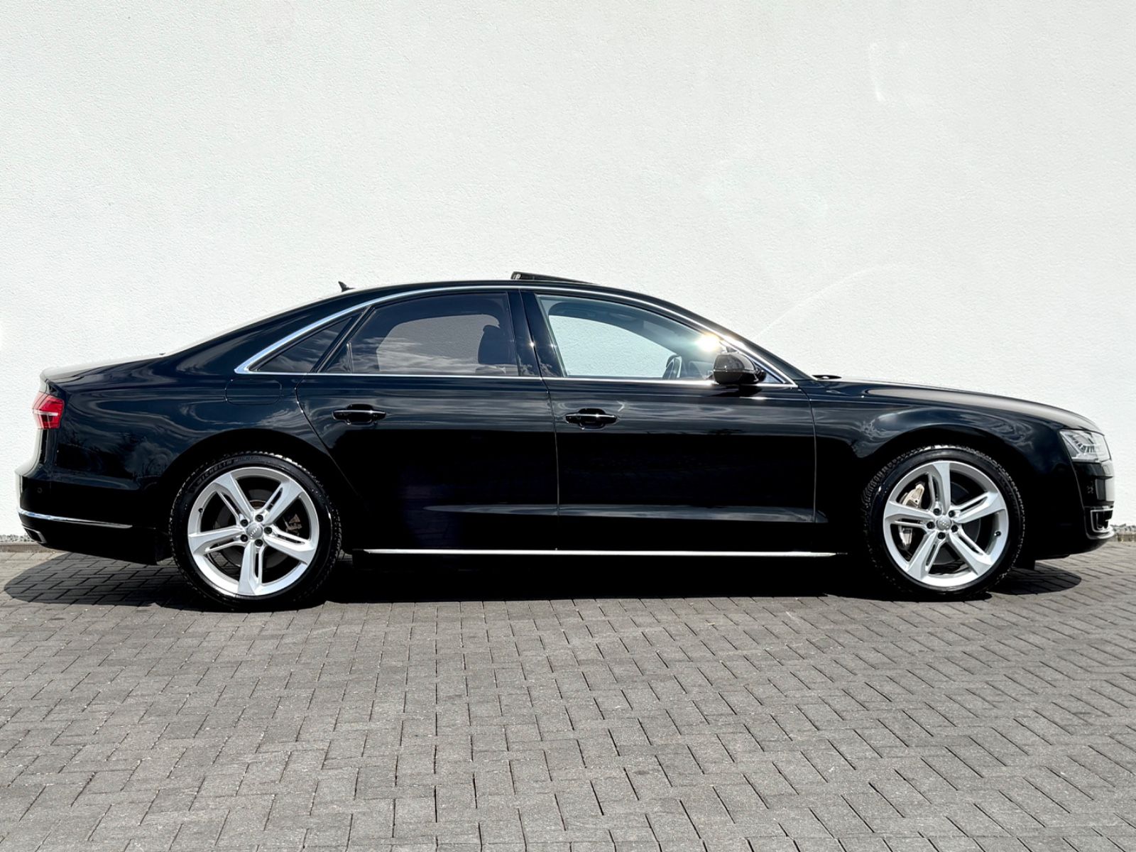 Bild 4 von 13 - Audi A8 - Gebrauchtwagen von Automobile Trier Audi A8 4.2 TDI quattro, MATRIX, B&O, MASSAGE, HUD
