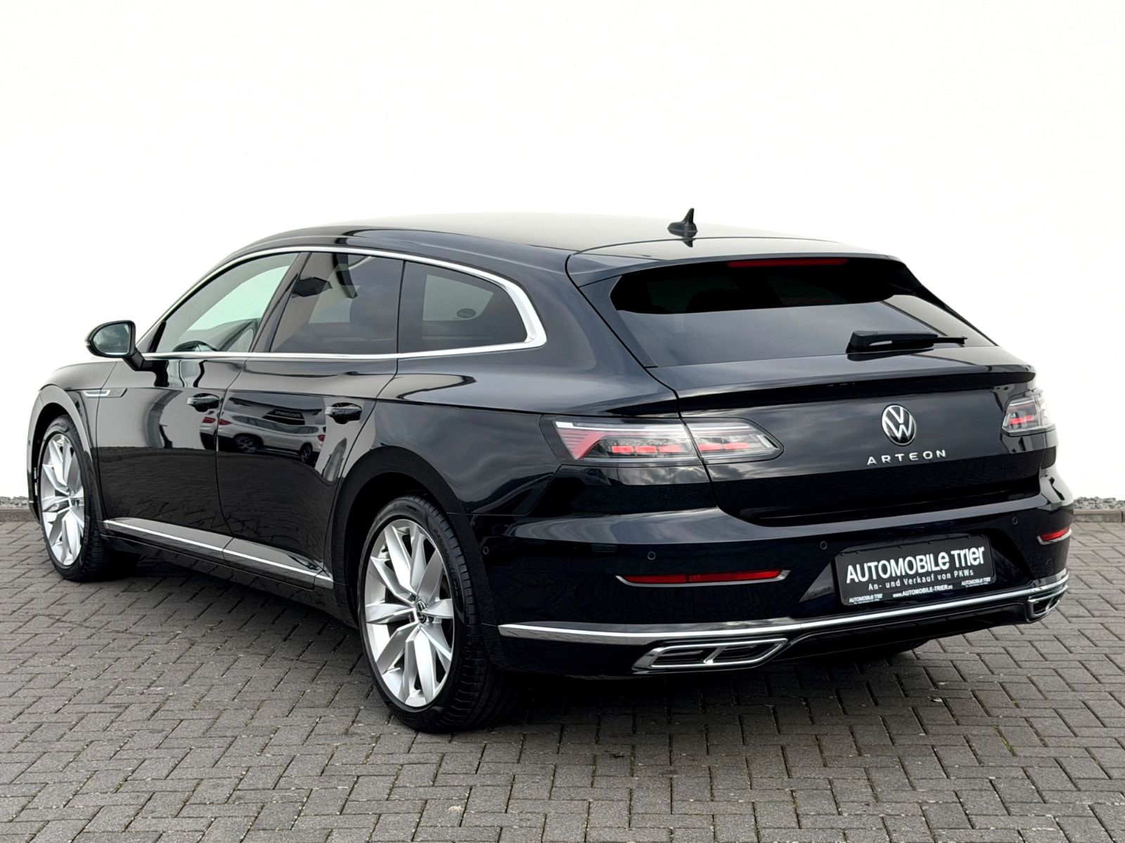 Bild 7 von 15 - Volkswagen Arteon - Gebrauchtwagen von Automobile Trier Volkswagen Shooting Brake 2.0 TSI DSG R line, NAVI, LED, ACC