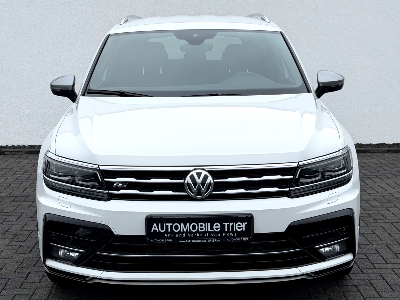 Bild 2 von 15 - Volkswagen Tiguan Allspace - Gebrauchtwagen von Automobile Trier Volkswagen Tiguan Allspace 3 x R Line 2.0 TSI DSG 4Motion