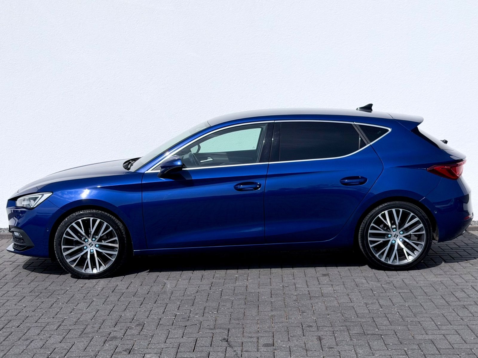 Bild 5 von 21 - Seat Leon - Gebrauchtwagen von Automobile Trier Seat Leon Xcellence 2.0 TDI DSG, NAVI, LED, ACC, CAM