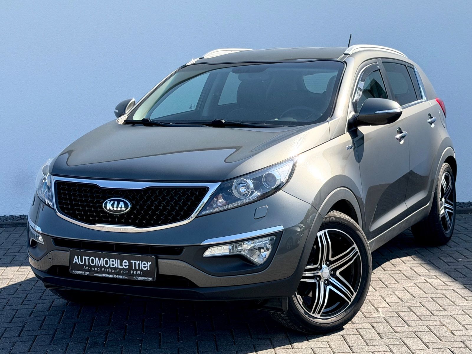 Kia Sportage 2.0 4WD /NAVI/LED/CAM/GARANTIE/