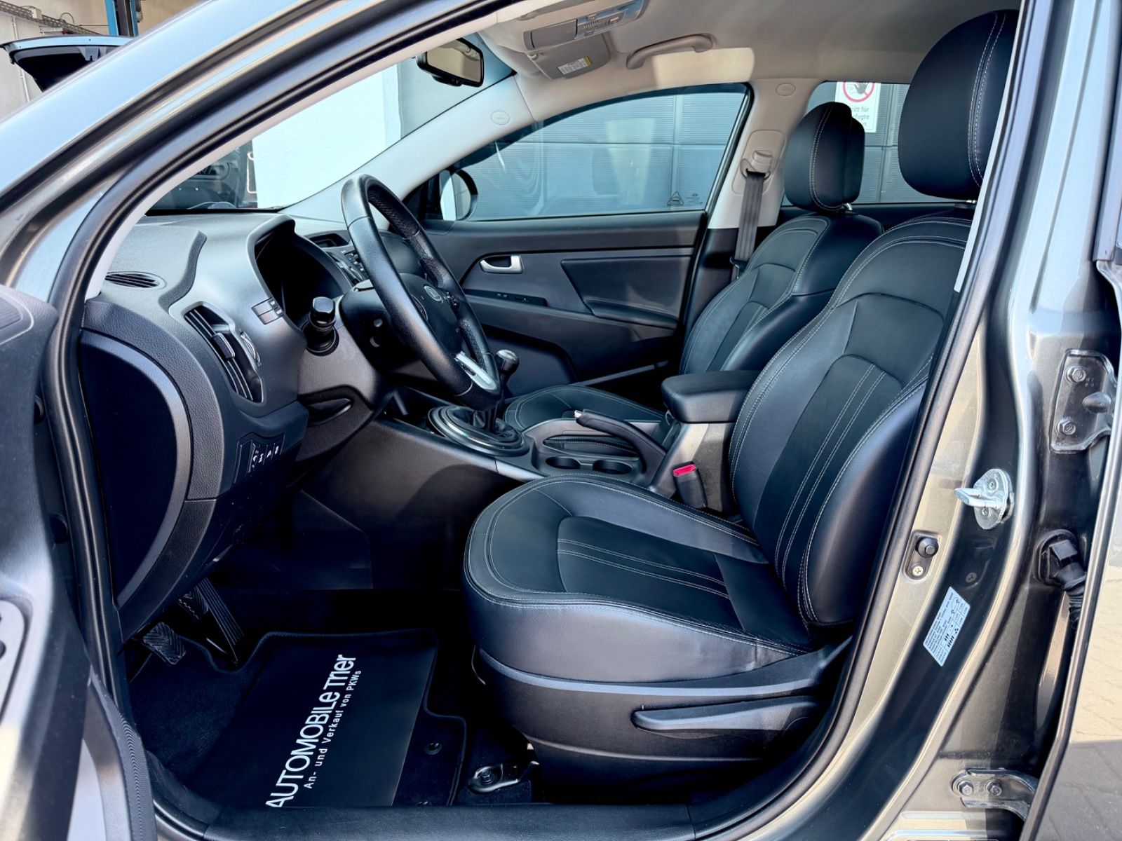 Bild 9 von 14 - Kia Sportage - Gebrauchtwagen von Automobile Trier Kia Sportage 2.0 4WD, NAVI, LED, CAM, GARANTIE