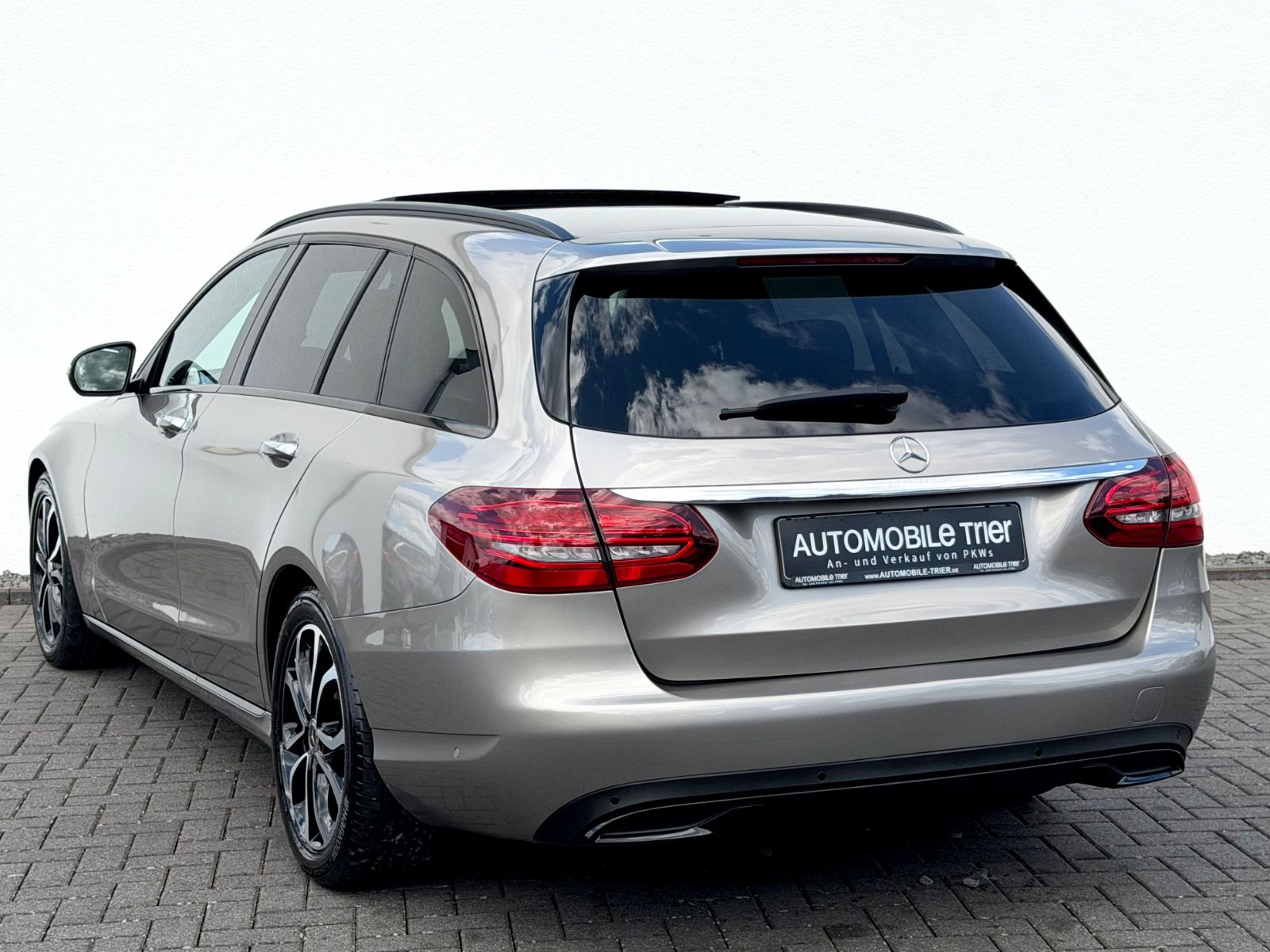 Bild 7 von 22 - Mercedes-Benz C 220 - Gebrauchtwagen von Automobile Trier Mercedes-Benz C 220d T, NAVI, LED, ACC, PANO, 360°CAM, AHK