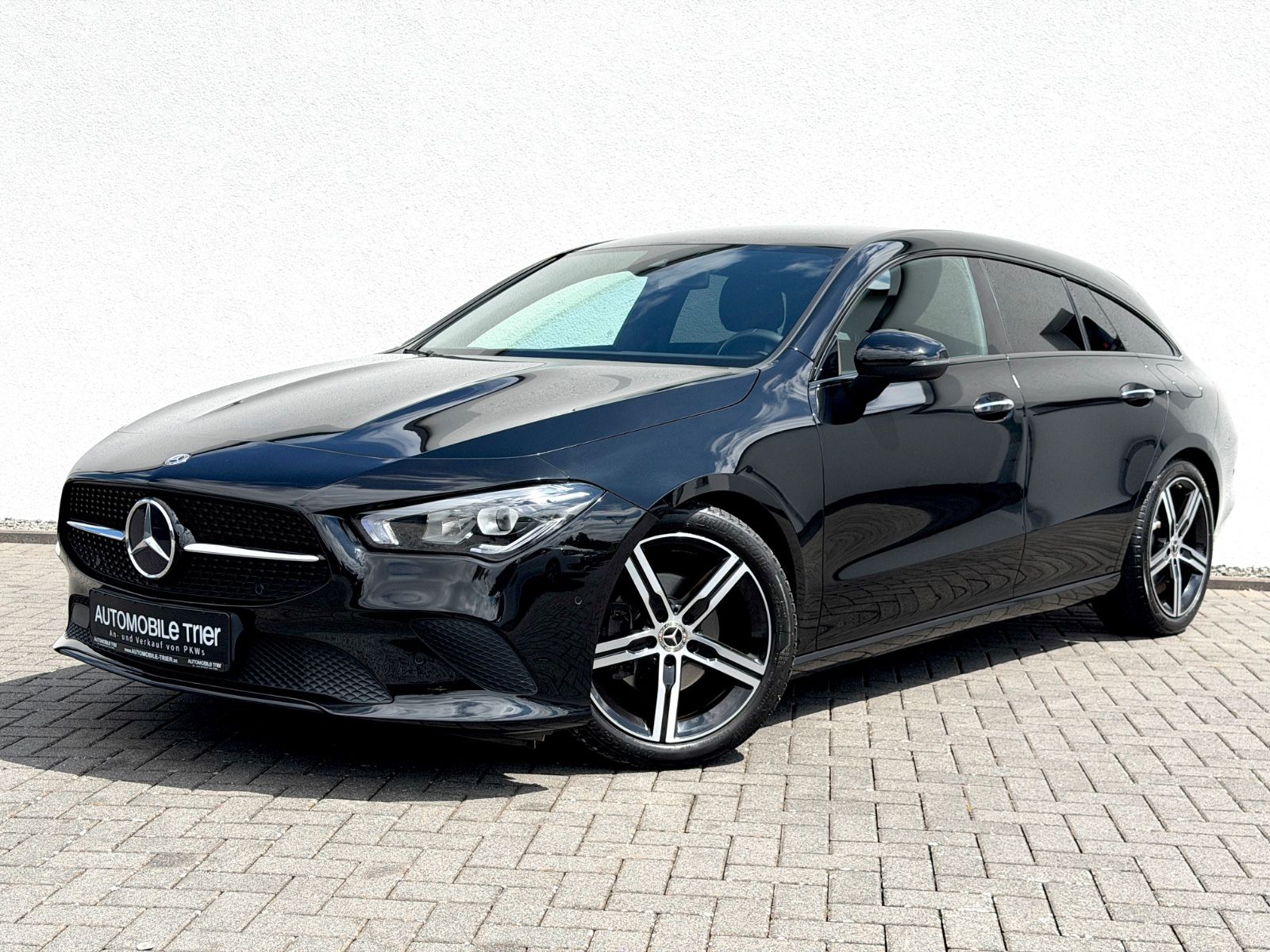 Mercedes-Benz CLA 180 Shooting Brake /NAVI/LED/CAM/GARANTIE/