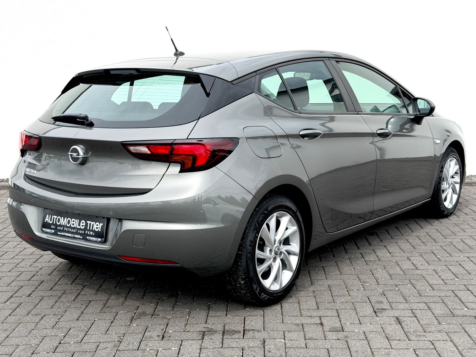 Bild 5 von 25 - Opel Astra - Gebrauchtwagen von Automobile Trier Opel Astra K Edition , Garantie, AppleCarplay, Klima, SHZ