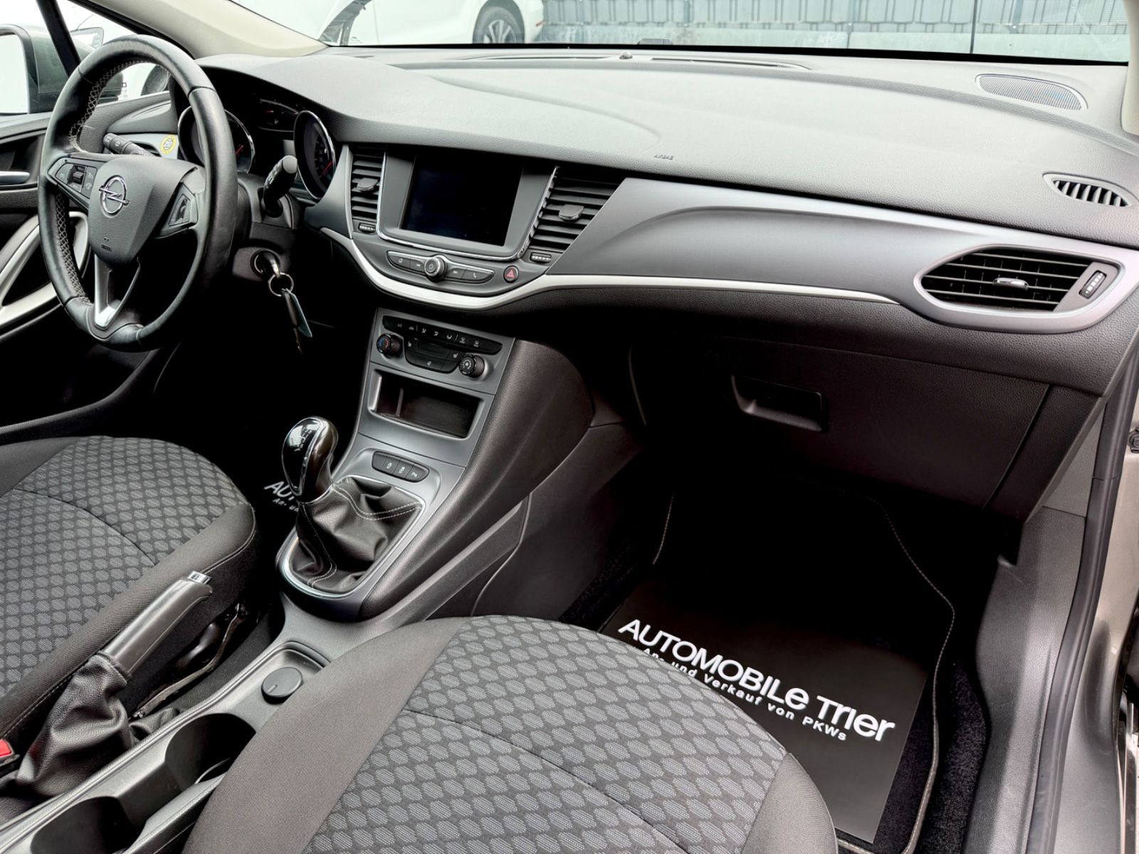 Bild 15 von 25 - Opel Astra - Gebrauchtwagen von Automobile Trier Opel Astra K Edition , Garantie, AppleCarplay, Klima, SHZ