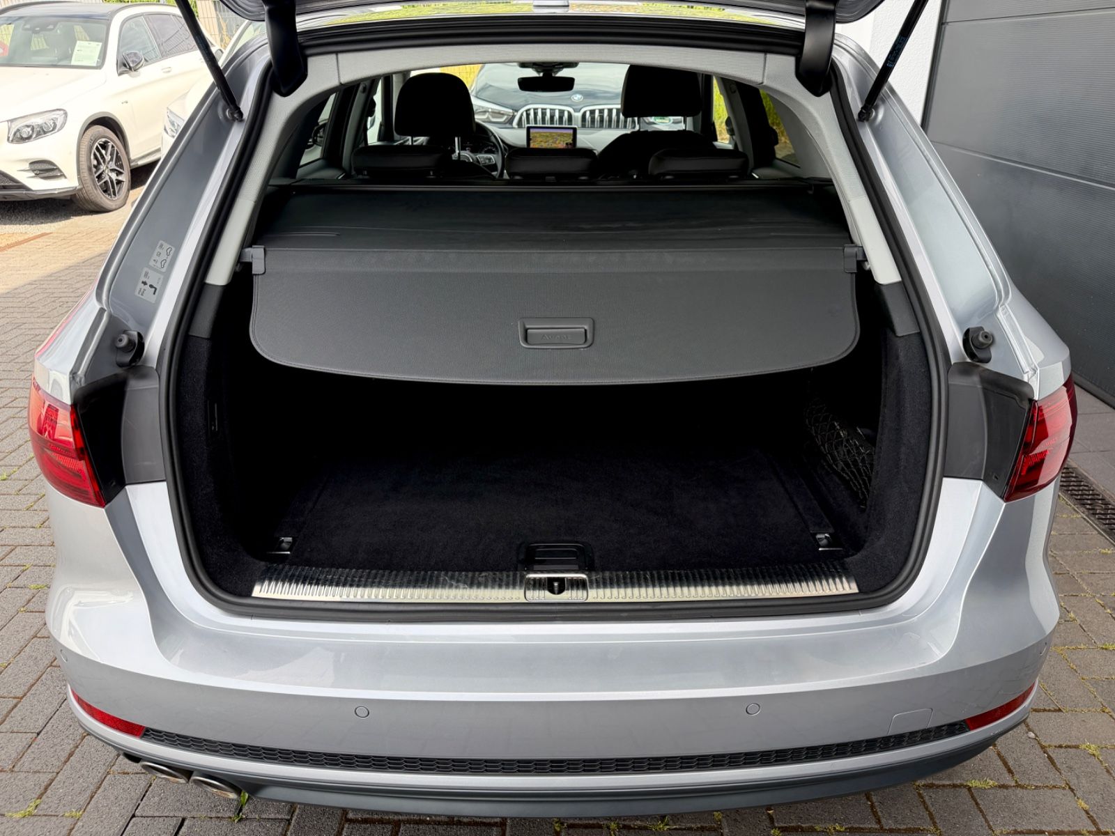 Bild 20 von 31 - Audi A4 - Gebrauchtwagen von Automobile Trier Audi A4 Avant 2.0 TDI S Line Sportpaket , NAVI, AHK