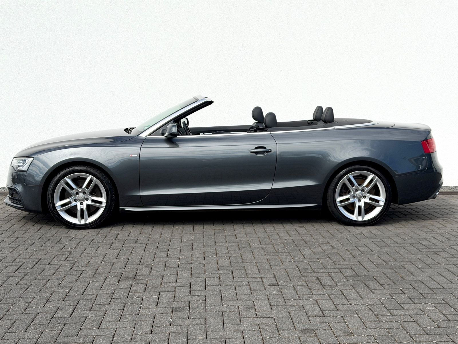 Bild 8 von 22 - Audi A5 - Gebrauchtwagen von Automobile Trier Audi A5 Cabriolet 3.0 TFSI quattro S Line Sportpaket