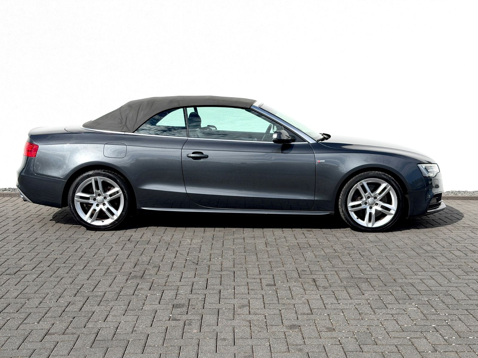 Bild 21 von 22 - Audi A5 - Gebrauchtwagen von Automobile Trier Audi A5 Cabriolet 3.0 TFSI quattro S Line Sportpaket