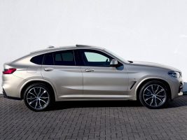 BMW X4 M40i M Sport Paket /NAVI/LED/ACC/360°CAM/ als SUV/Geländewagen/Pickup - Fahrzeugfoto 4