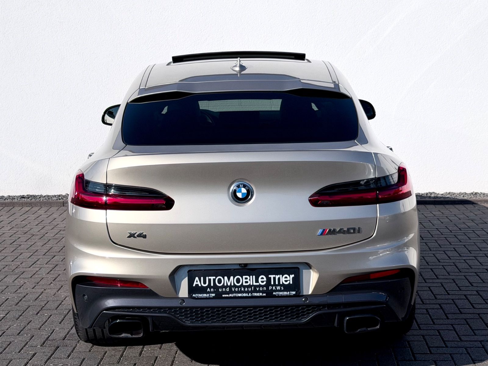 BMW X4 M40i M Sport Paket /NAVI/LED/ACC/360°CAM/ - Bild 6 BMW X4 M40i M Sport Paket /NAVI/LED/ACC/360°CAM/ als SUV/Geländewagen/Pickup - Fahrzeugfoto 6