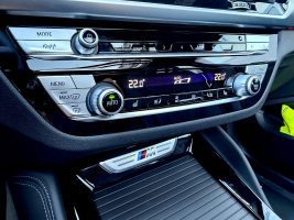 BMW X4 M40i M Sport Paket /NAVI/LED/ACC/360°CAM/ als SUV/Geländewagen/Pickup - Fahrzeugfoto 16