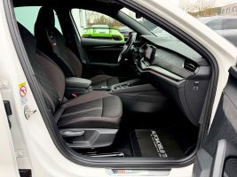 Skoda Octavia 2.0 TDI DSG RS /NAVI/LED/ACC/1.HAND/ in Weiß als Limousine - Fahrzeugfoto 13
