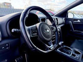 Kia Sportage GT Line 2.0d 4WD /NAVI/LED/CAM/JBL/PANO in Schwarz als SUV/Geländewagen/Pickup - Fahrzeugfoto 11