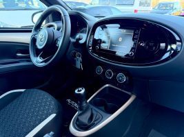 Toyota Aygo X 1.0 /ACC/CAM/KLIMA/GARANTIE/ als Kleinwagen - Fahrzeugfoto 12